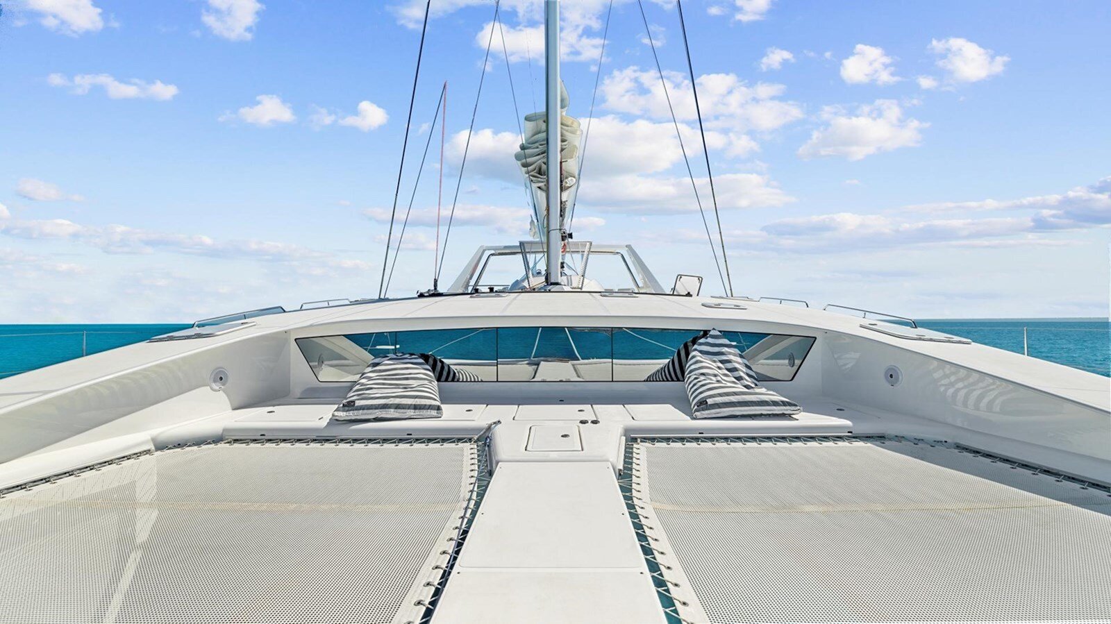 2023-mystique-yachts-78-9-b56d12