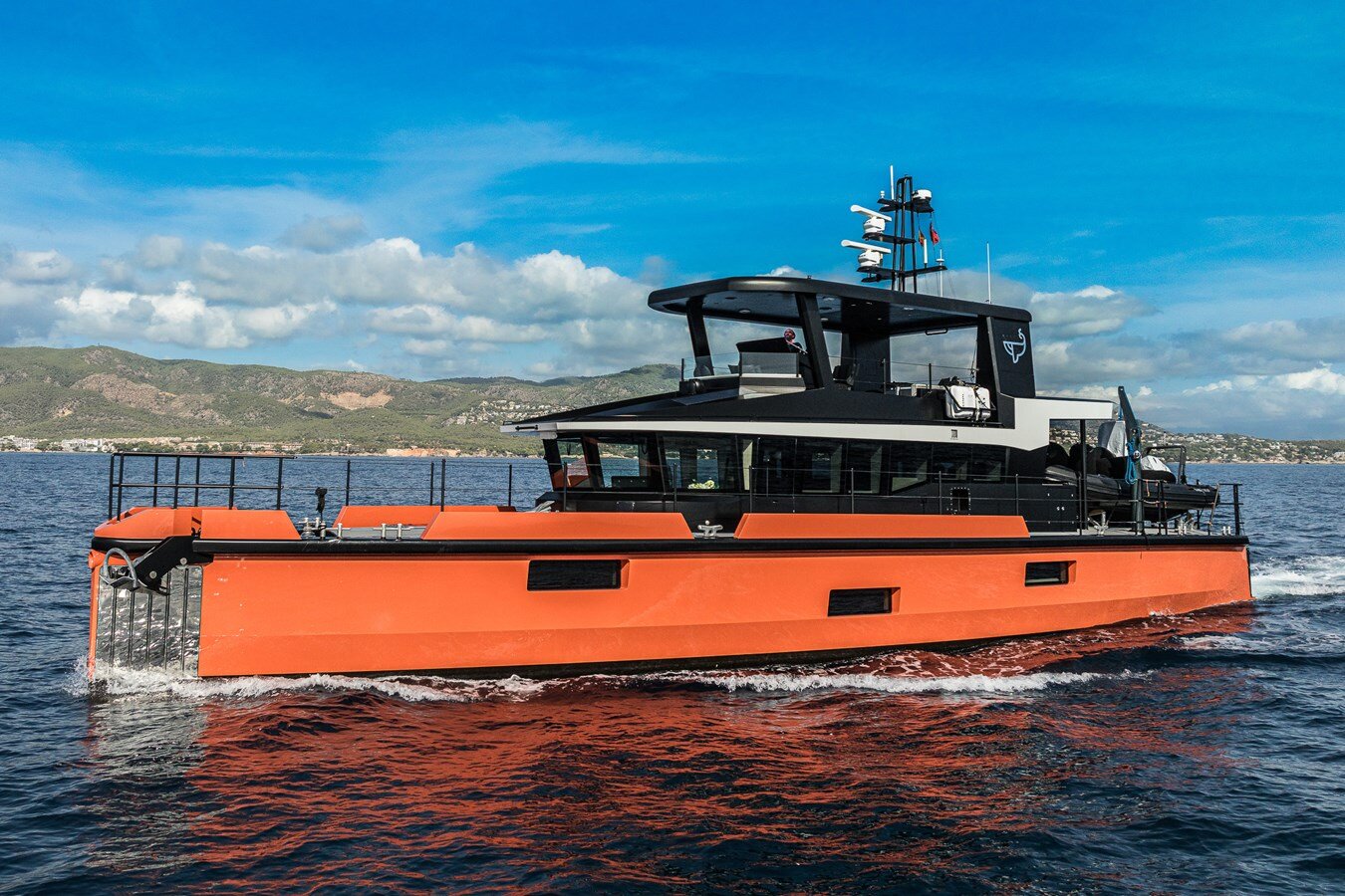 2023-naval-yachts-78-4-743ee6