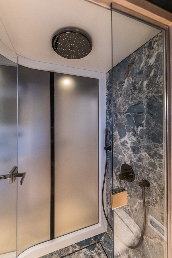 2023-naval-yachts-78-4-743ee6