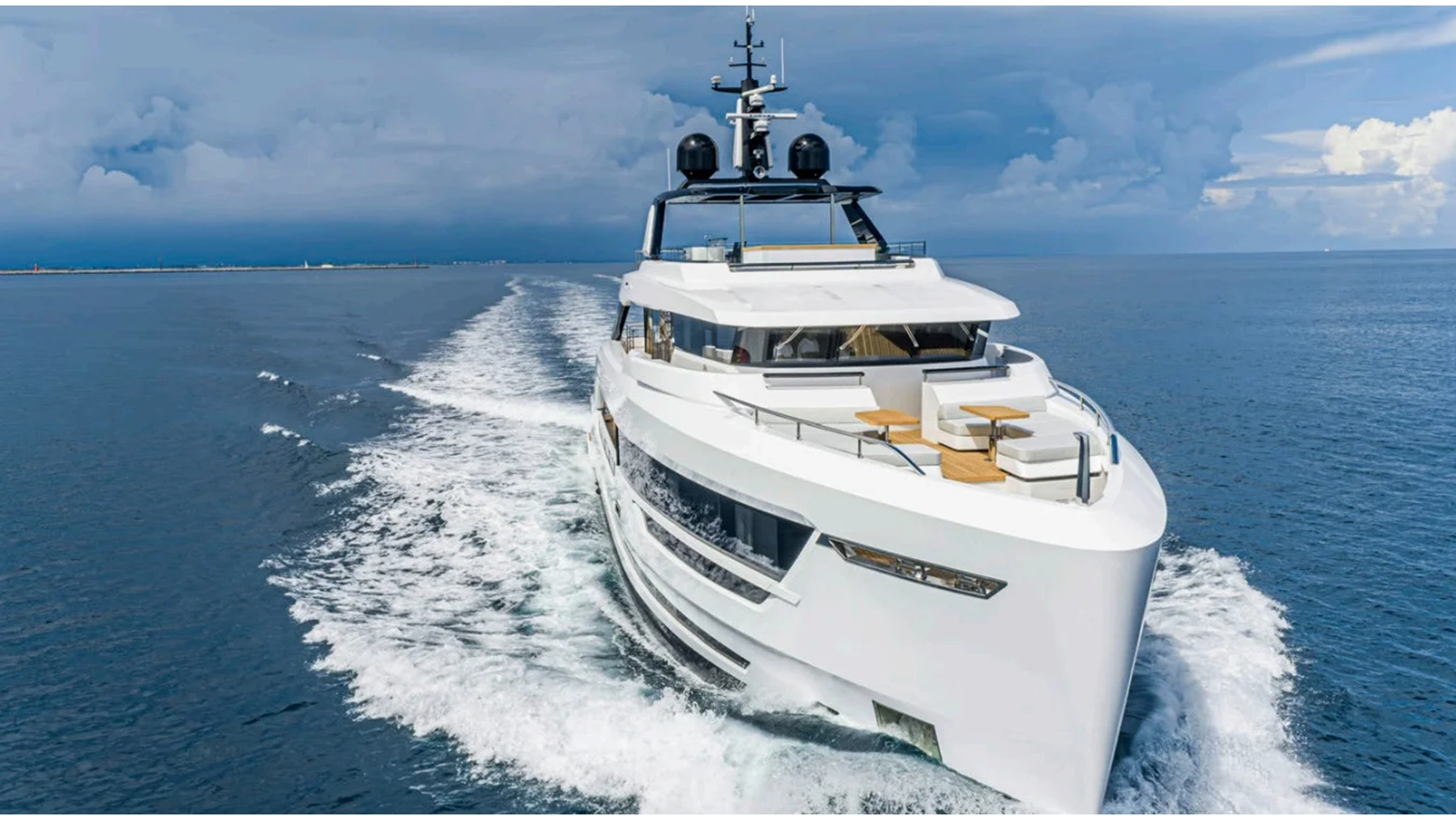 2023 OCEAN KING 121' 5