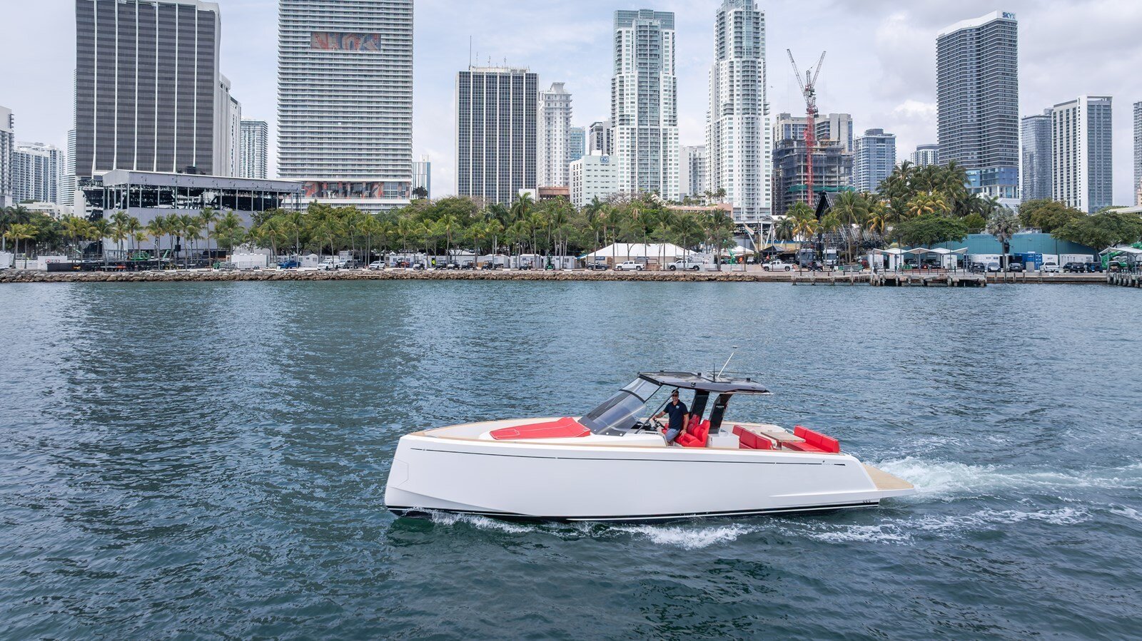 2023-pardo-yachts-38-be18b8