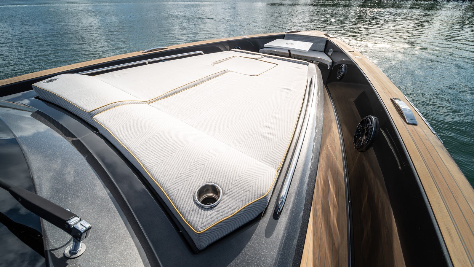 2023-pardo-yachts-50-1790c6