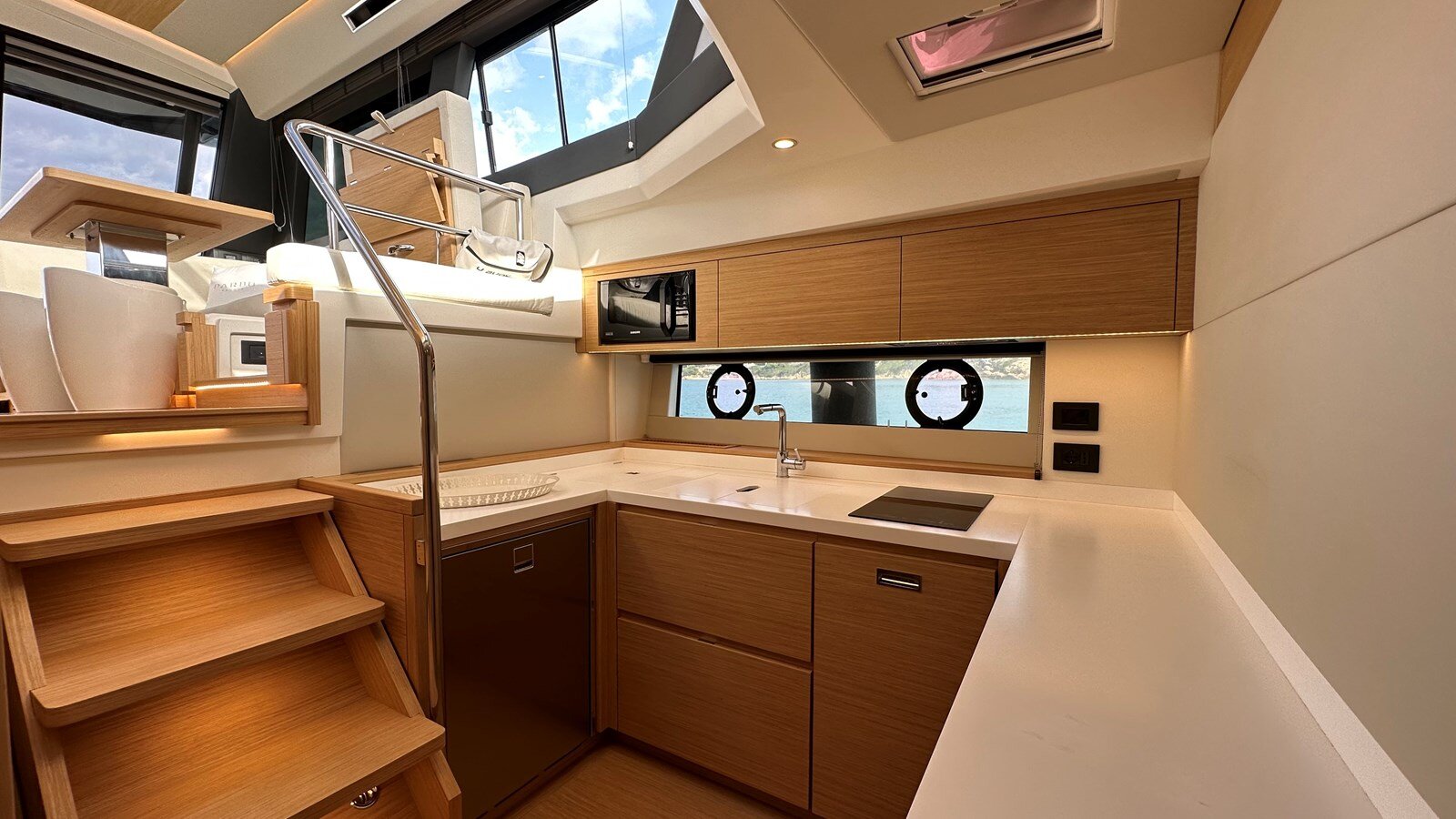 2023-pardo-yachts-52-bd4c7a