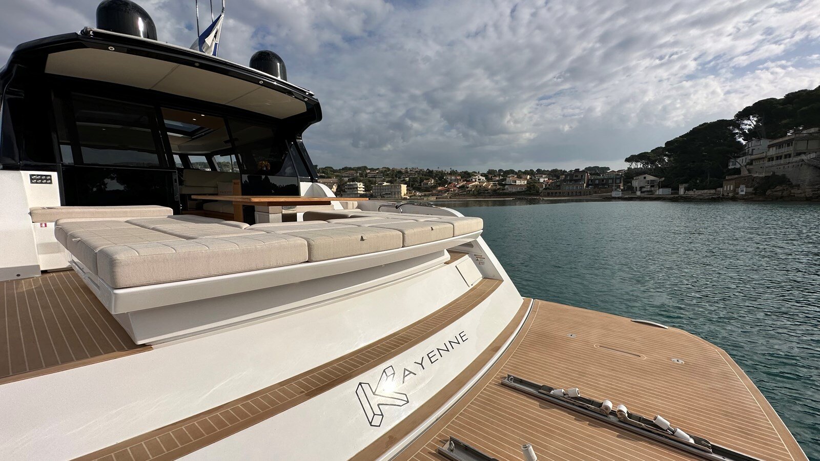 2023-pardo-yachts-52-bd4c7a