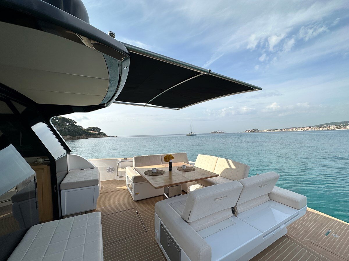 2023-pardo-yachts-52-bd4c7a