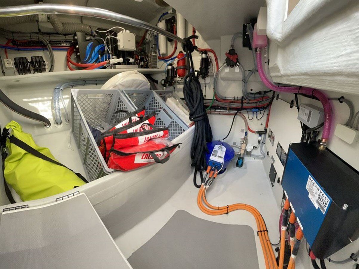 2023-pegasus-yachts-49-2-007876