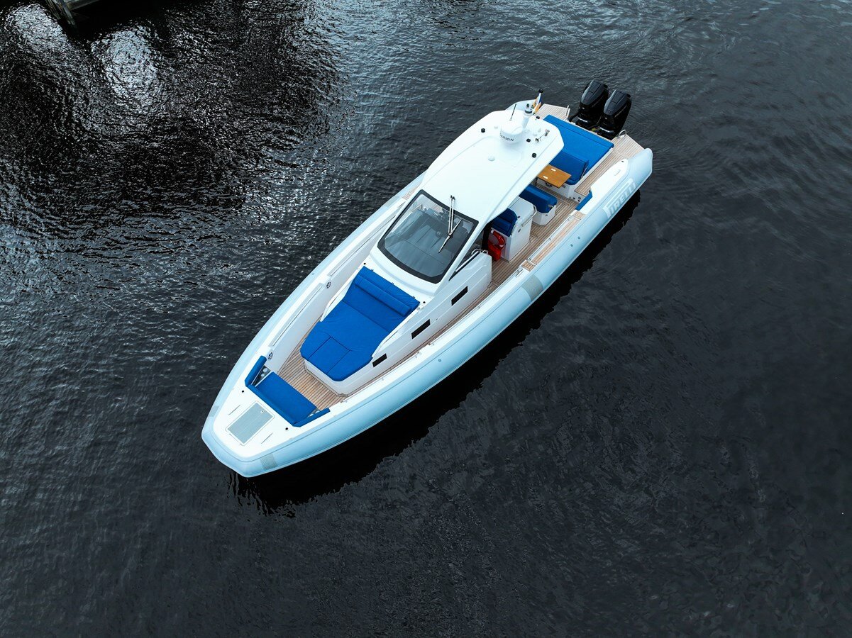 2023-pirelli-42-c05146