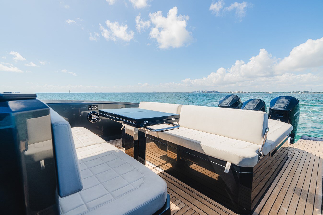 2023-pirelli-50-6328e5