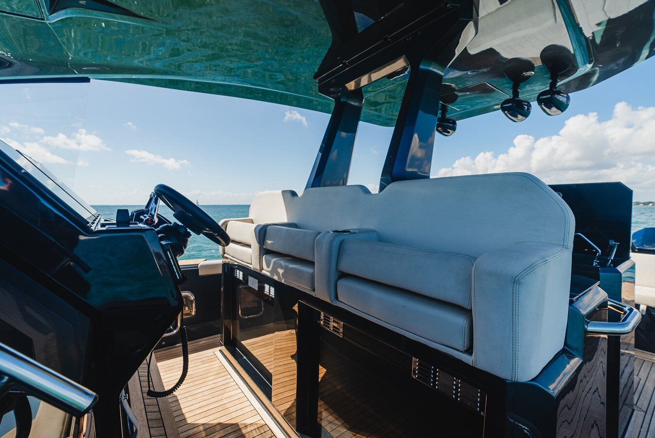 2023-pirelli-50-6328e5