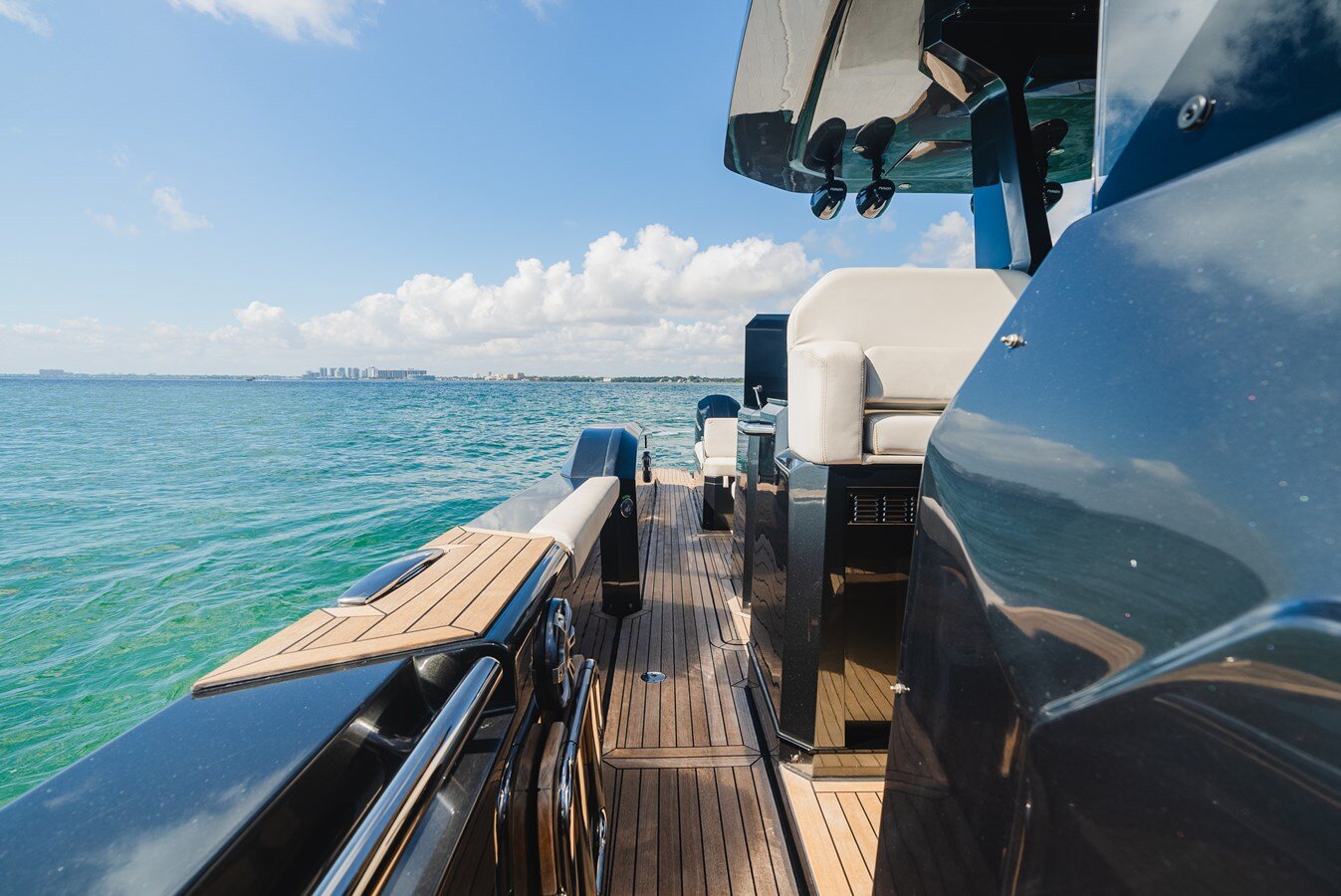 2023-pirelli-50-6328e5