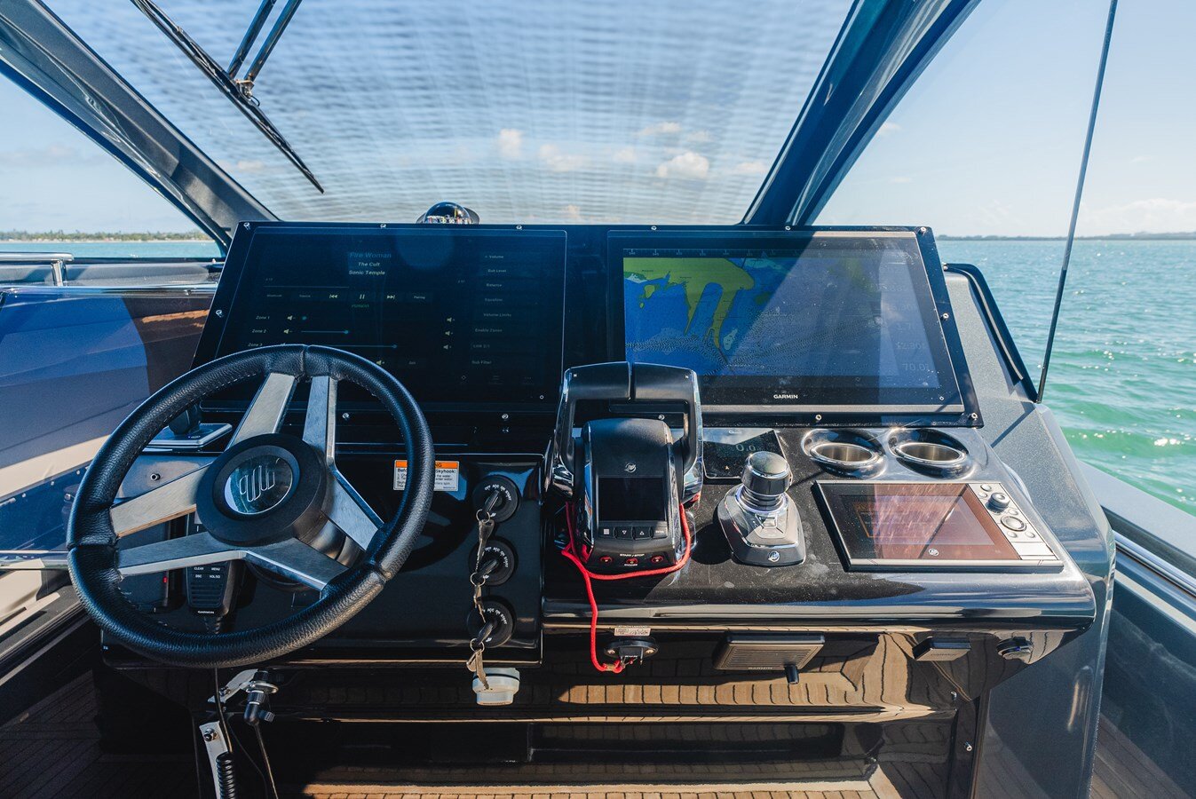 2023-pirelli-50-6328e5