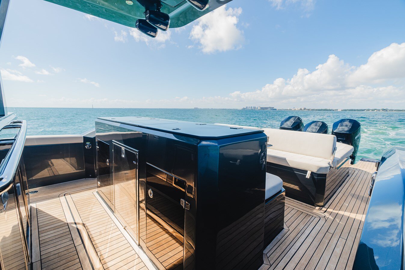 2023-pirelli-50-6328e5