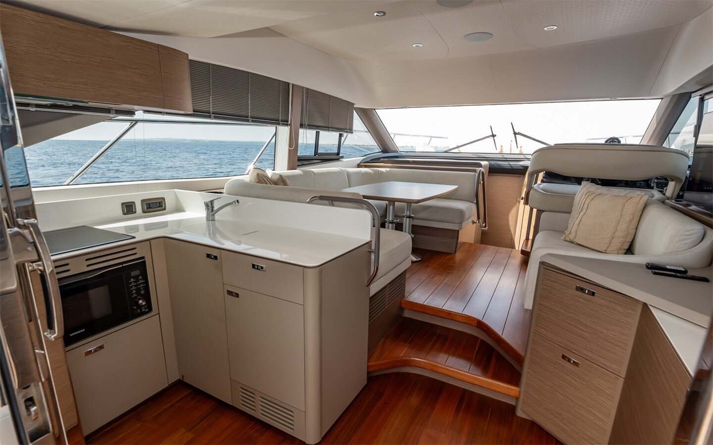 2023-princess-yachts-147-8-239c1d