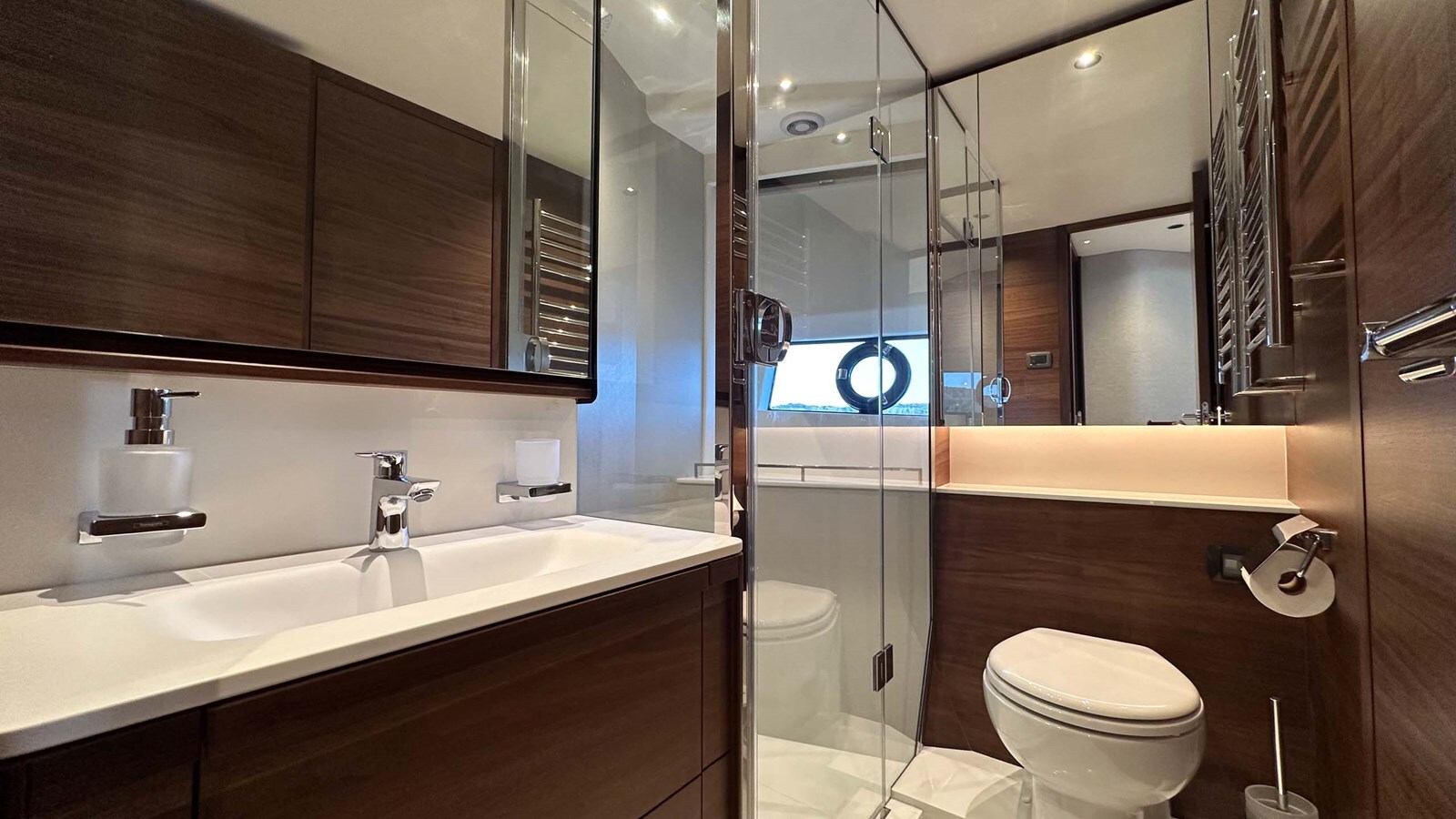 2023-princess-yachts-66-7-808cbc