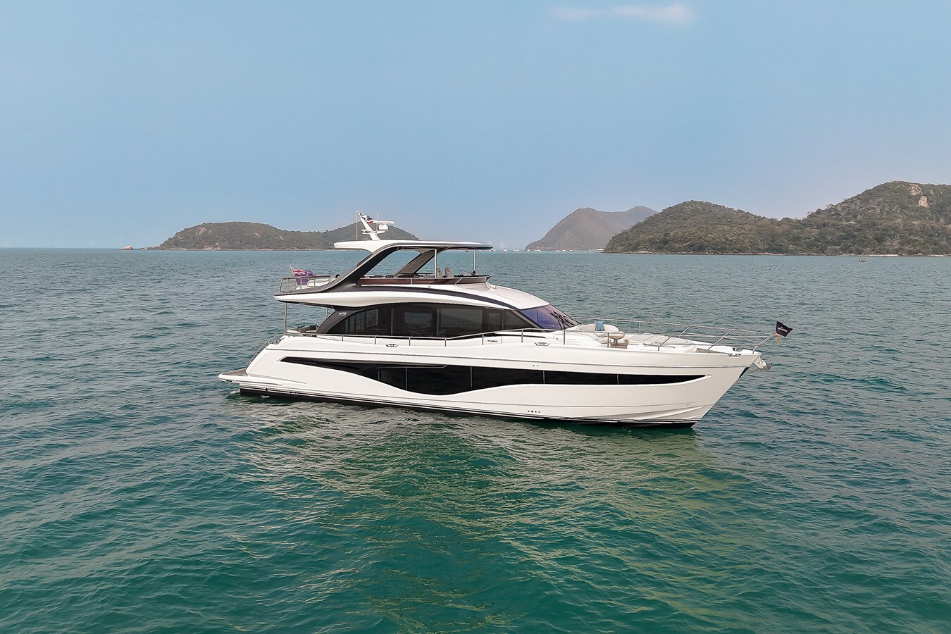 2023-princess-yachts-71-4-f0e5df