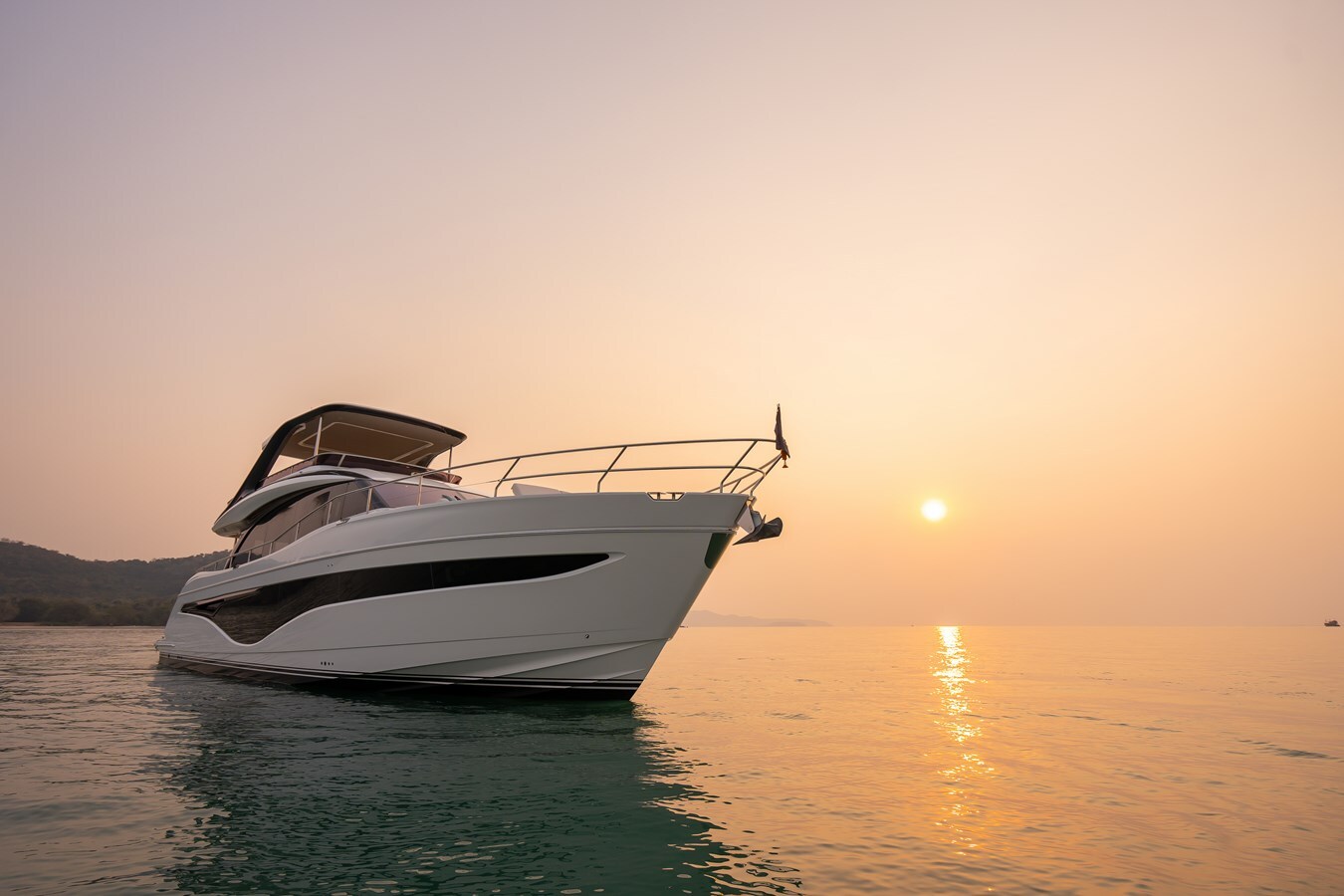 2023-princess-yachts-71-4-f0e5df