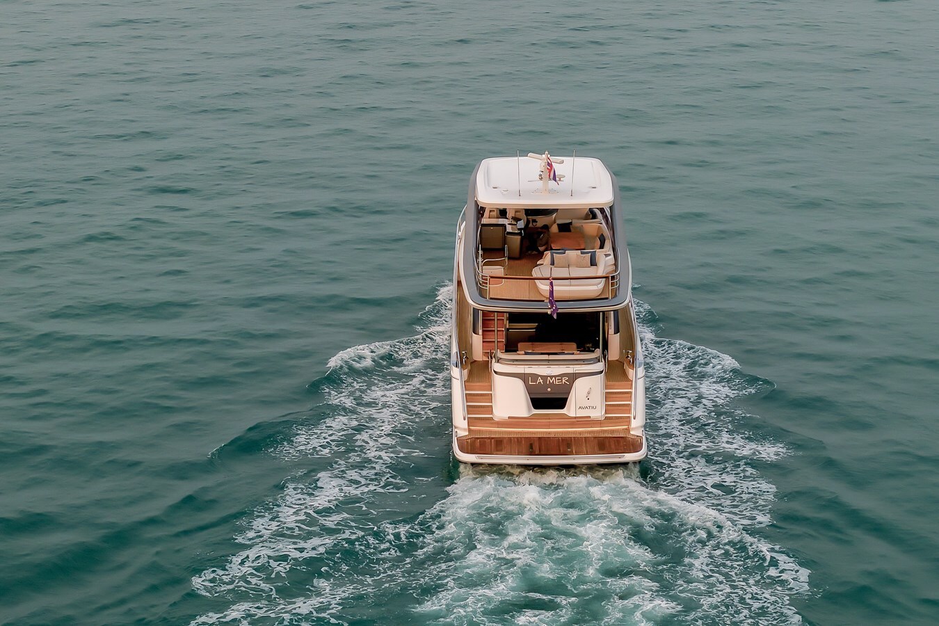 2023-princess-yachts-71-4-f0e5df