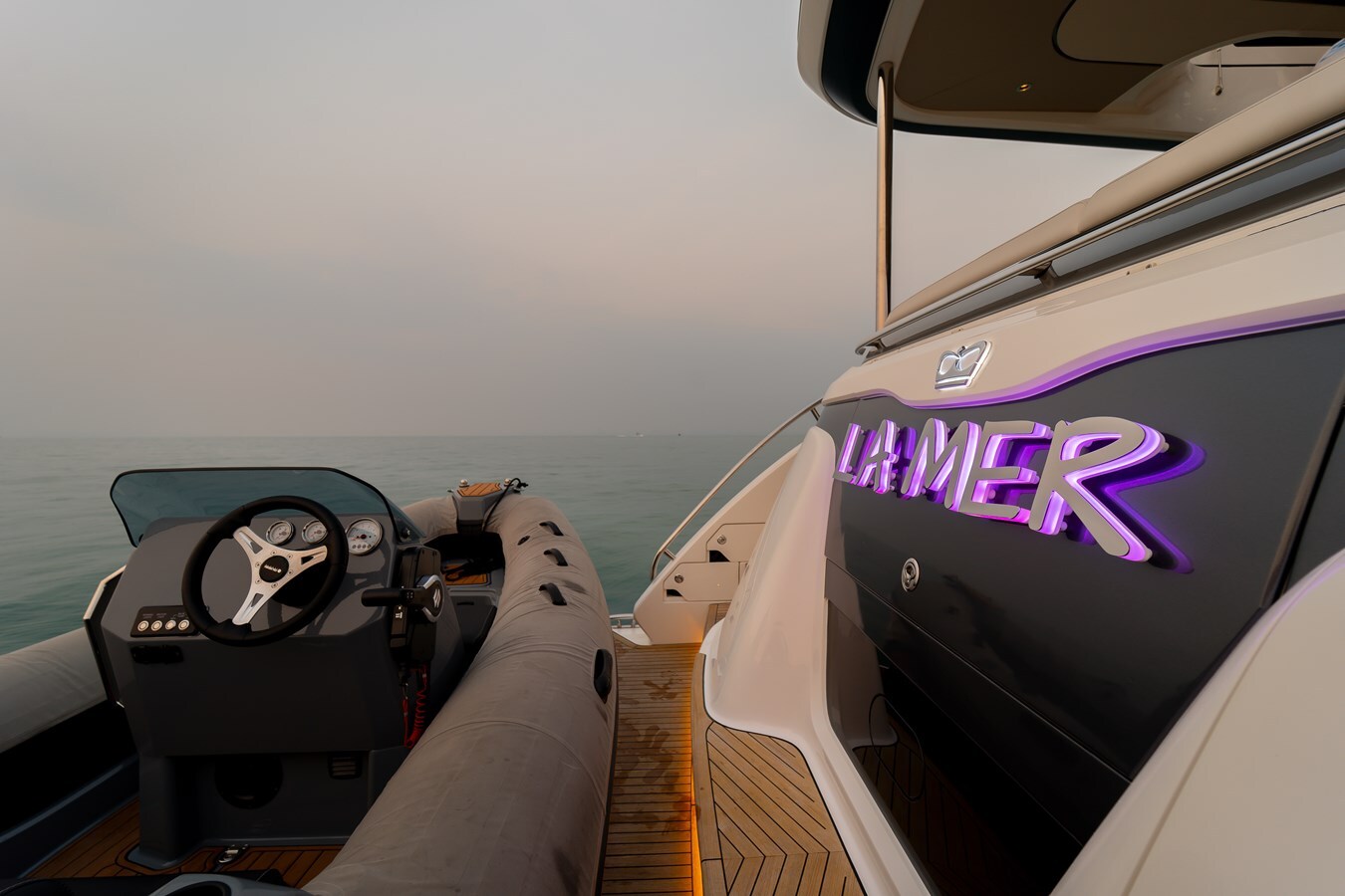 2023-princess-yachts-71-4-f0e5df