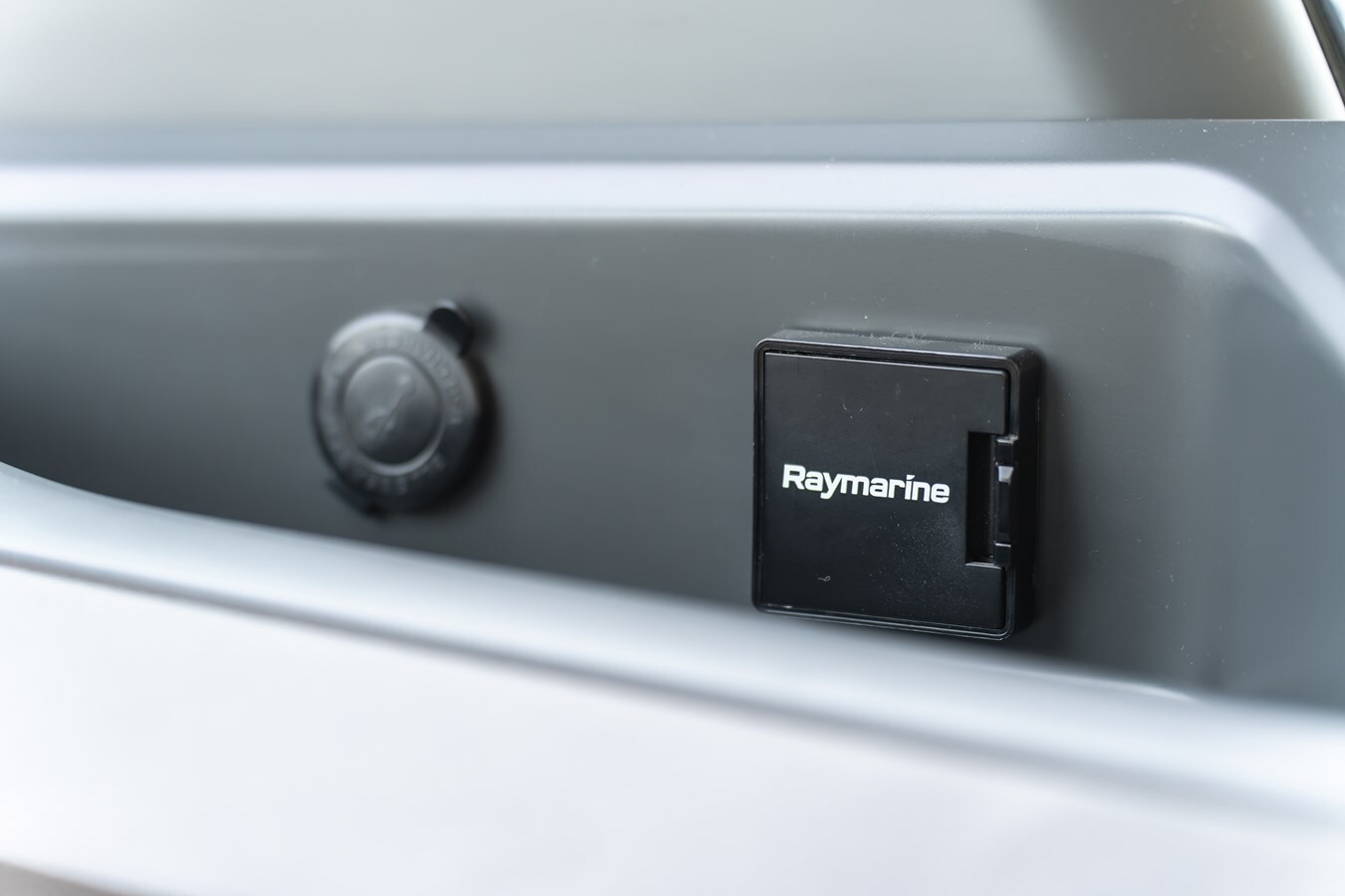 2023-princess-yachts-71-4-f0e5df