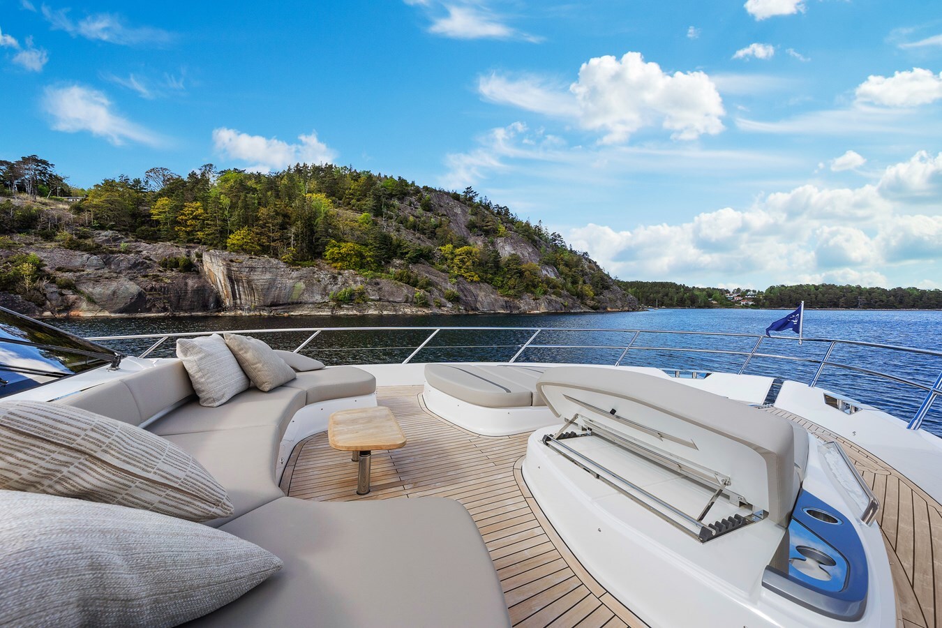 2023-princess-yachts-75-9-7b3316