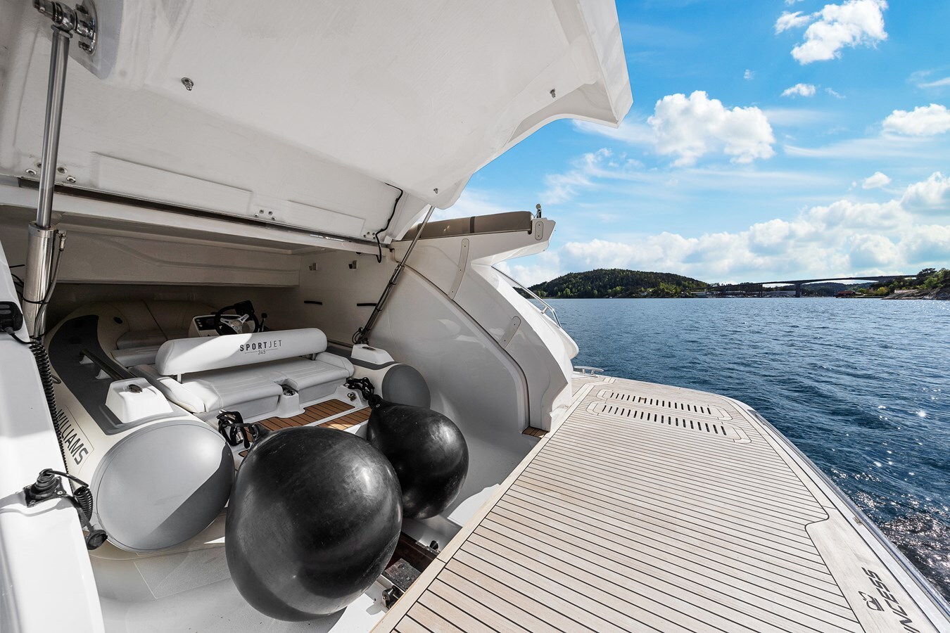 2023-princess-yachts-75-9-7b3316