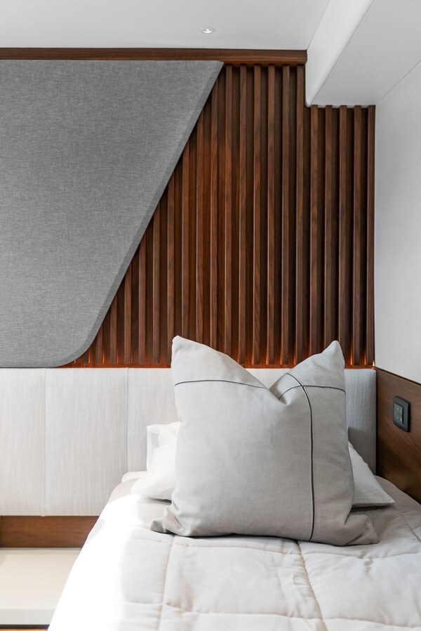 2023-princess-yachts-75-9-7b3316