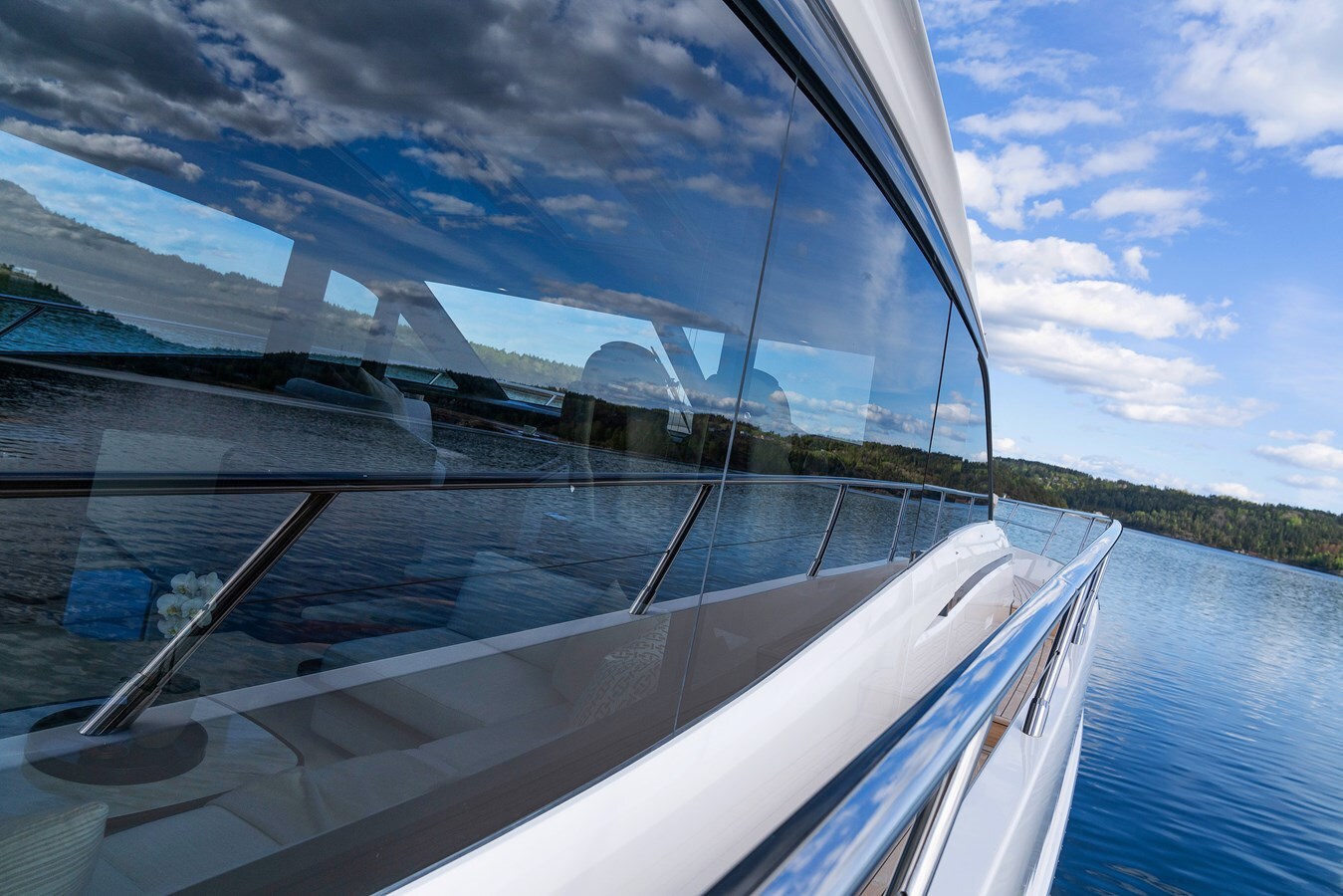 2023-princess-yachts-75-9-7b3316