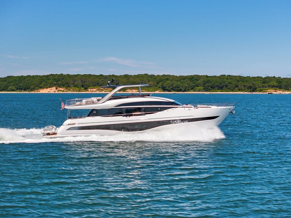 2023-princess-yachts-85-3a7245