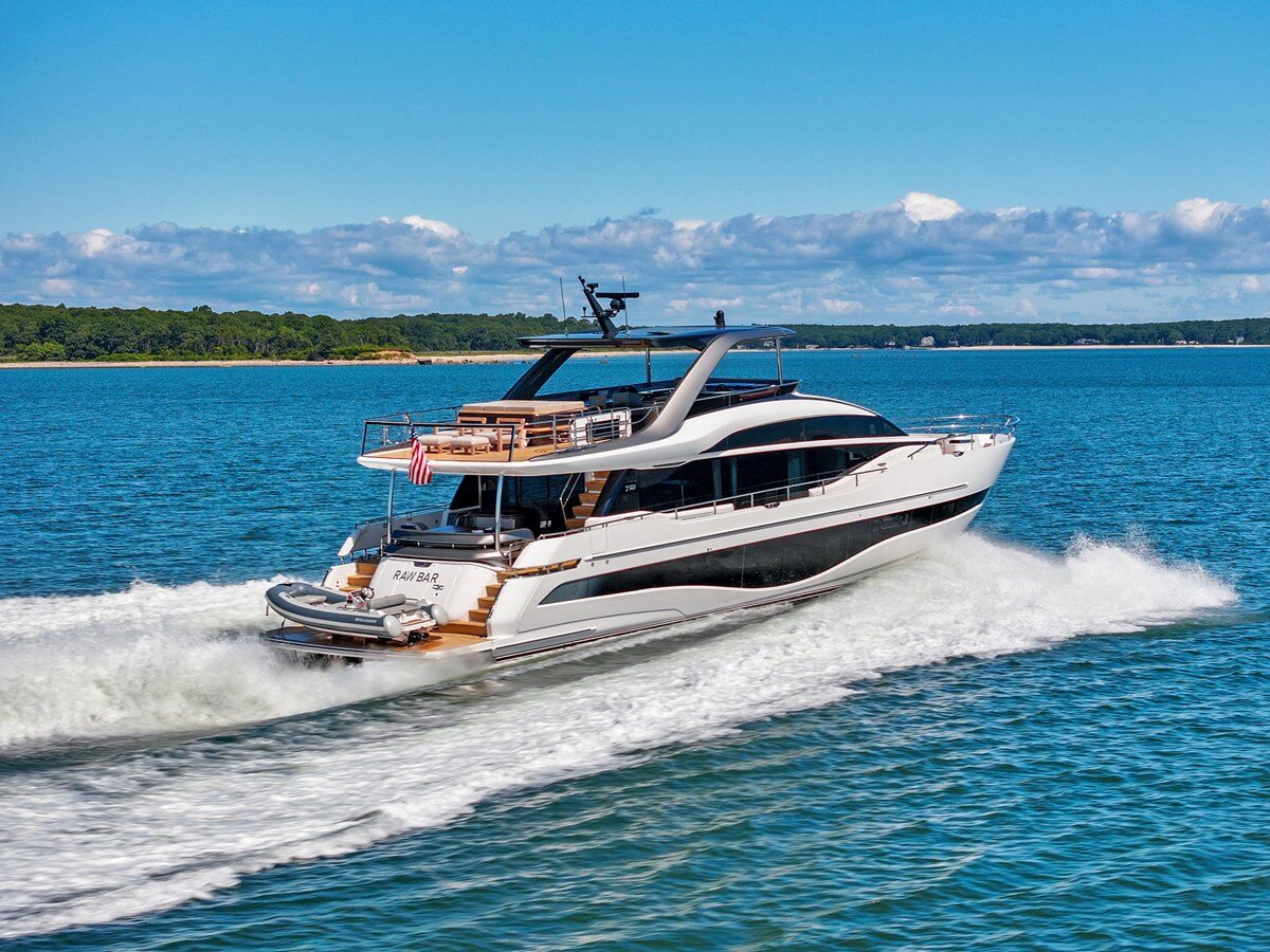 2023-princess-yachts-85-3a7245