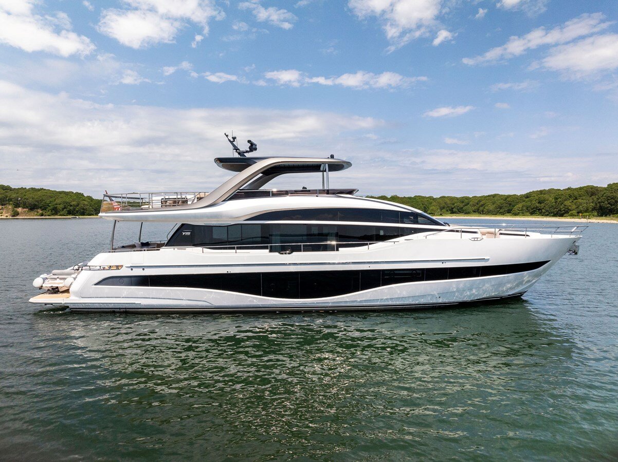 2023-princess-yachts-85-3a7245