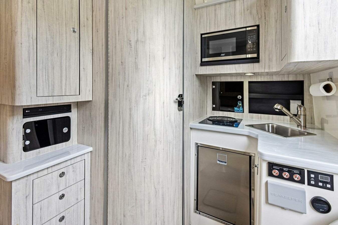 2023-regulator-41-8c059d