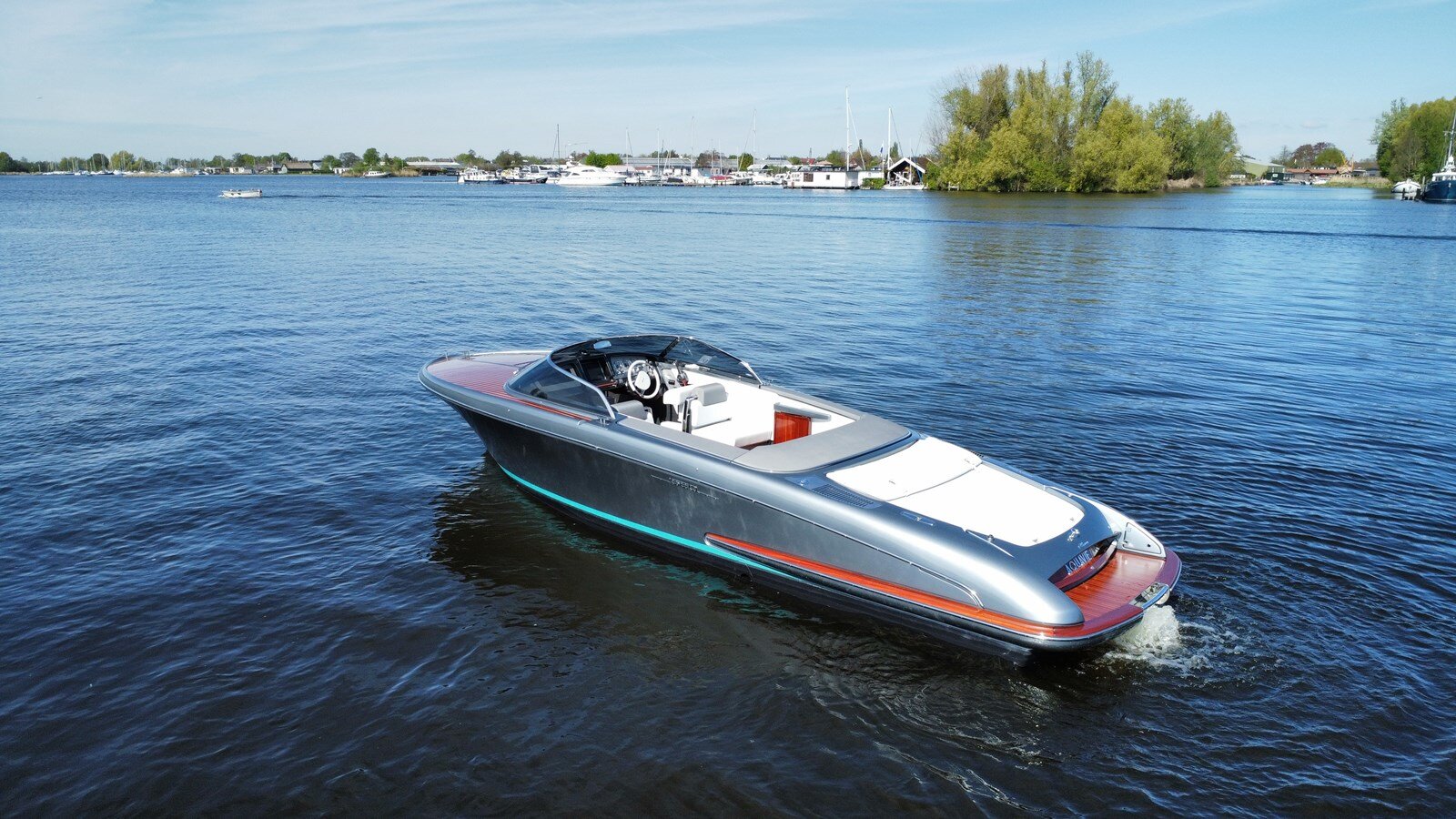 2023-riva-27-1-8a9b05