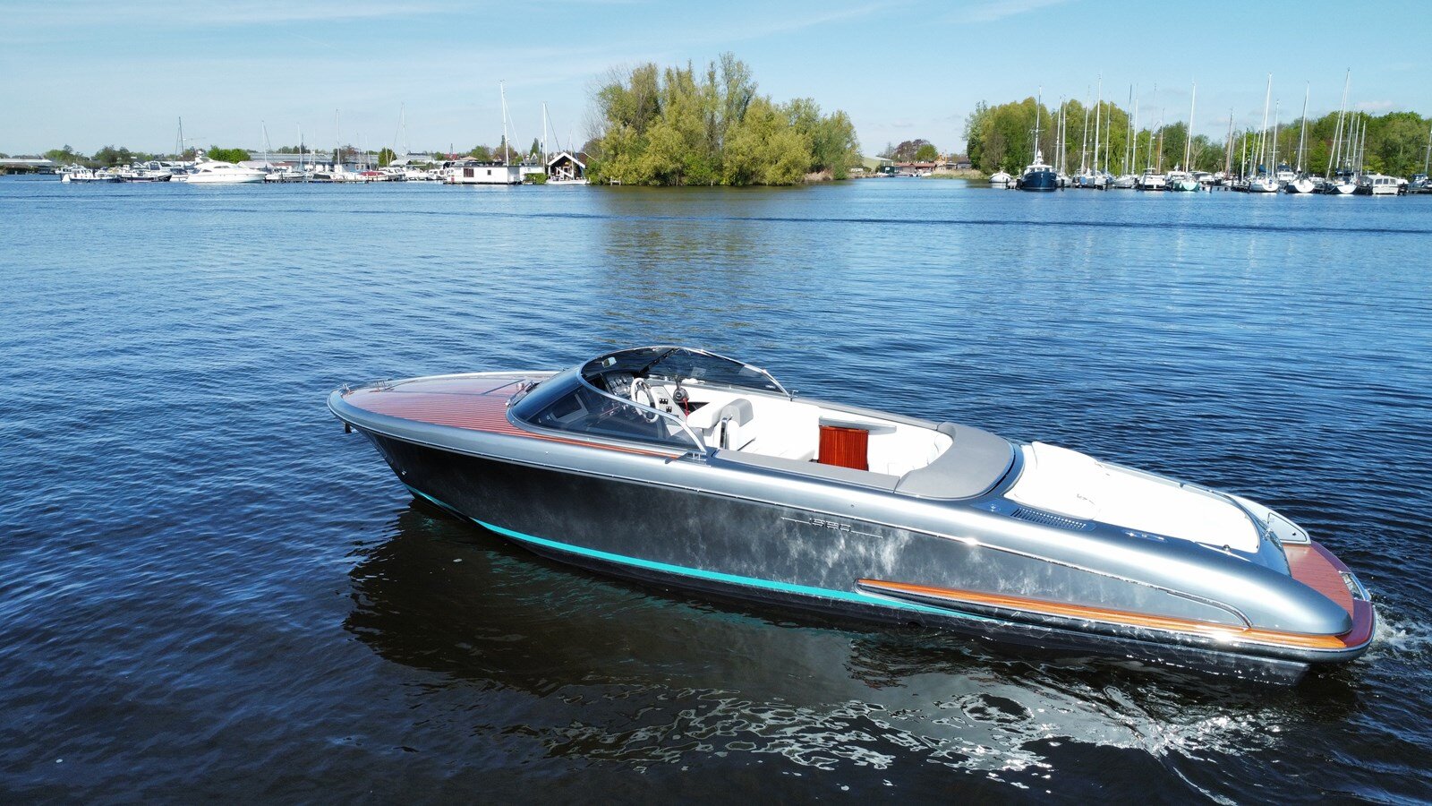 2023-riva-27-1-8a9b05