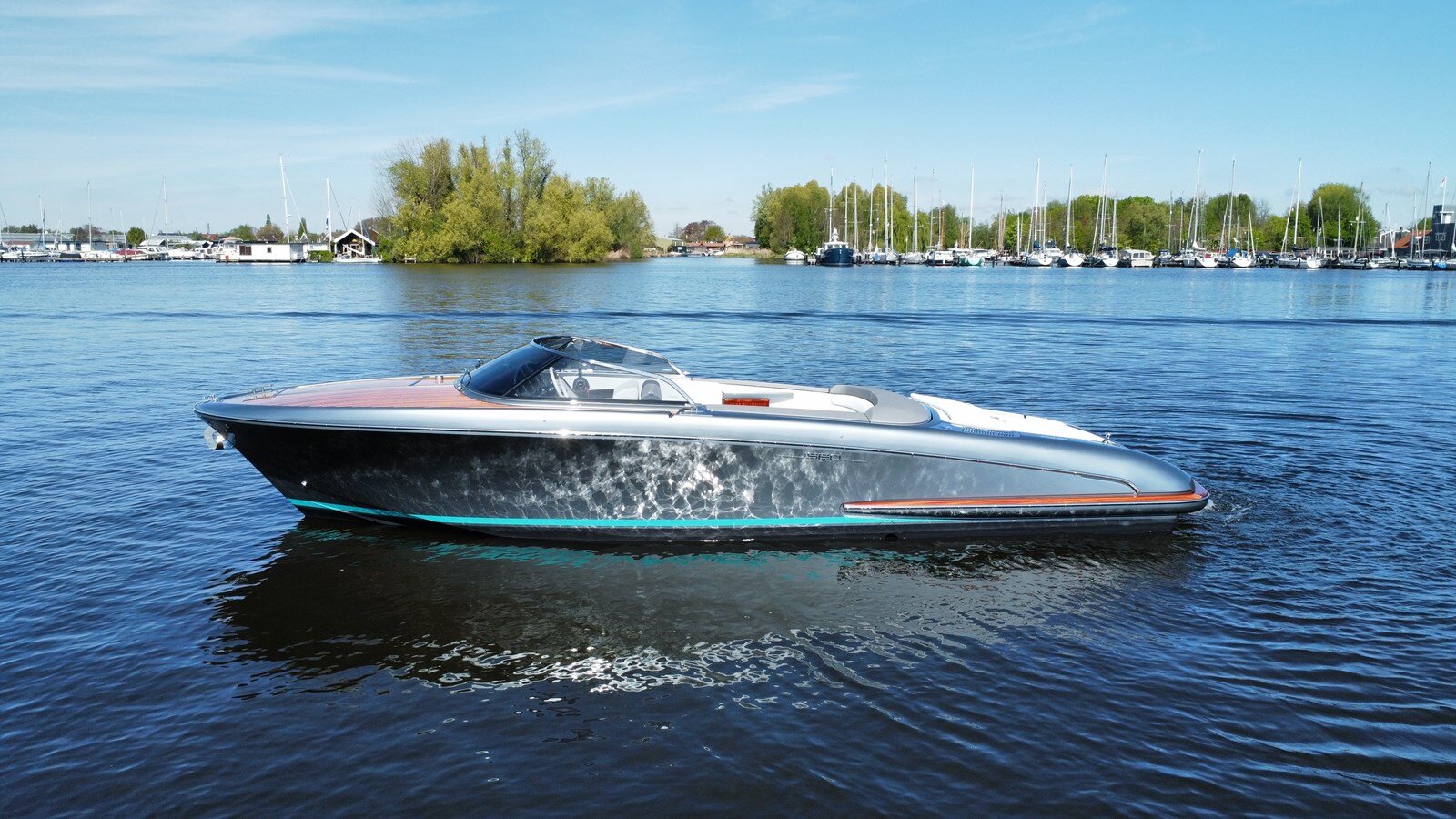 2023-riva-27-1-8a9b05