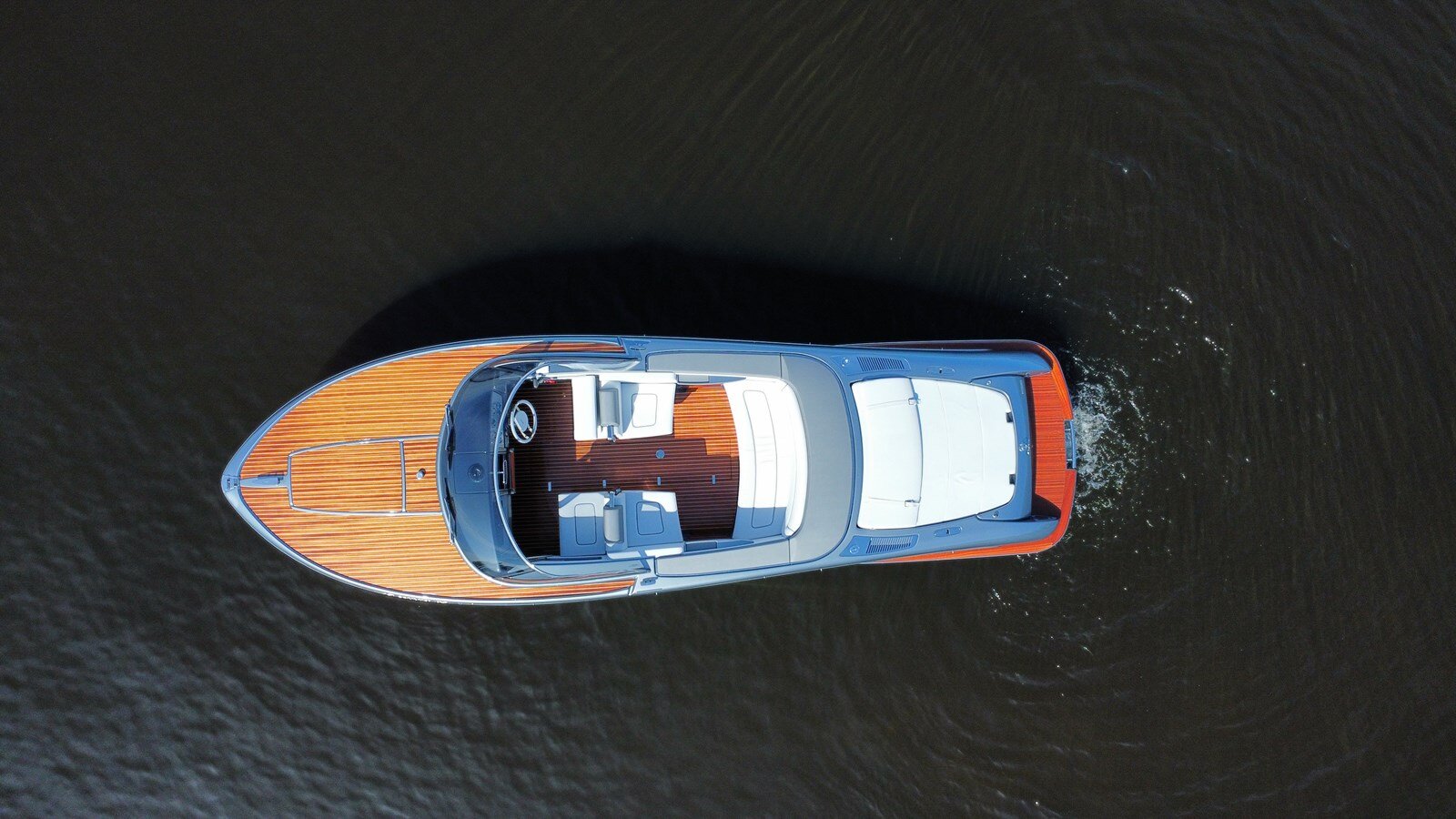 2023-riva-27-1-8a9b05