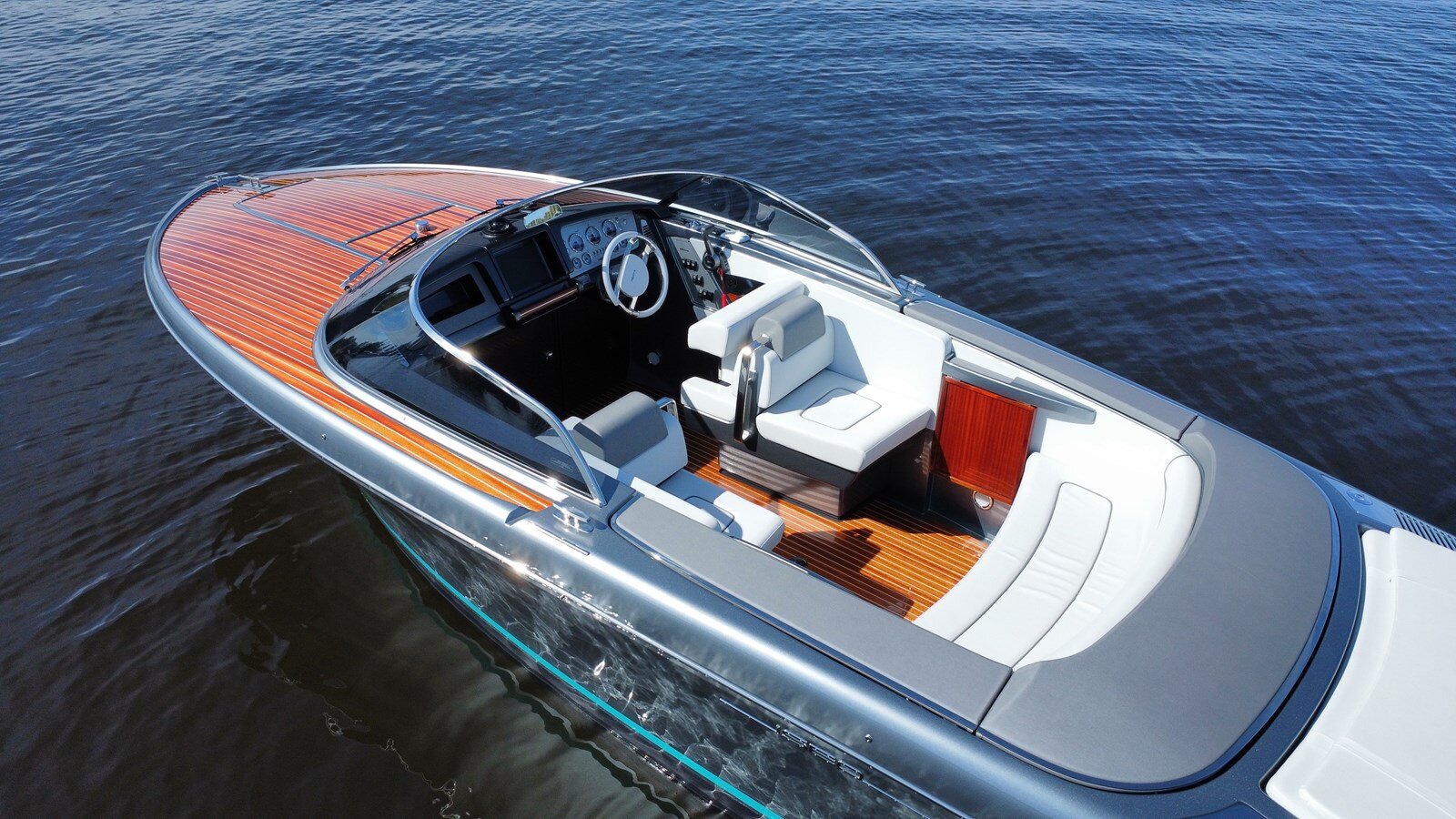 2023-riva-27-1-8a9b05