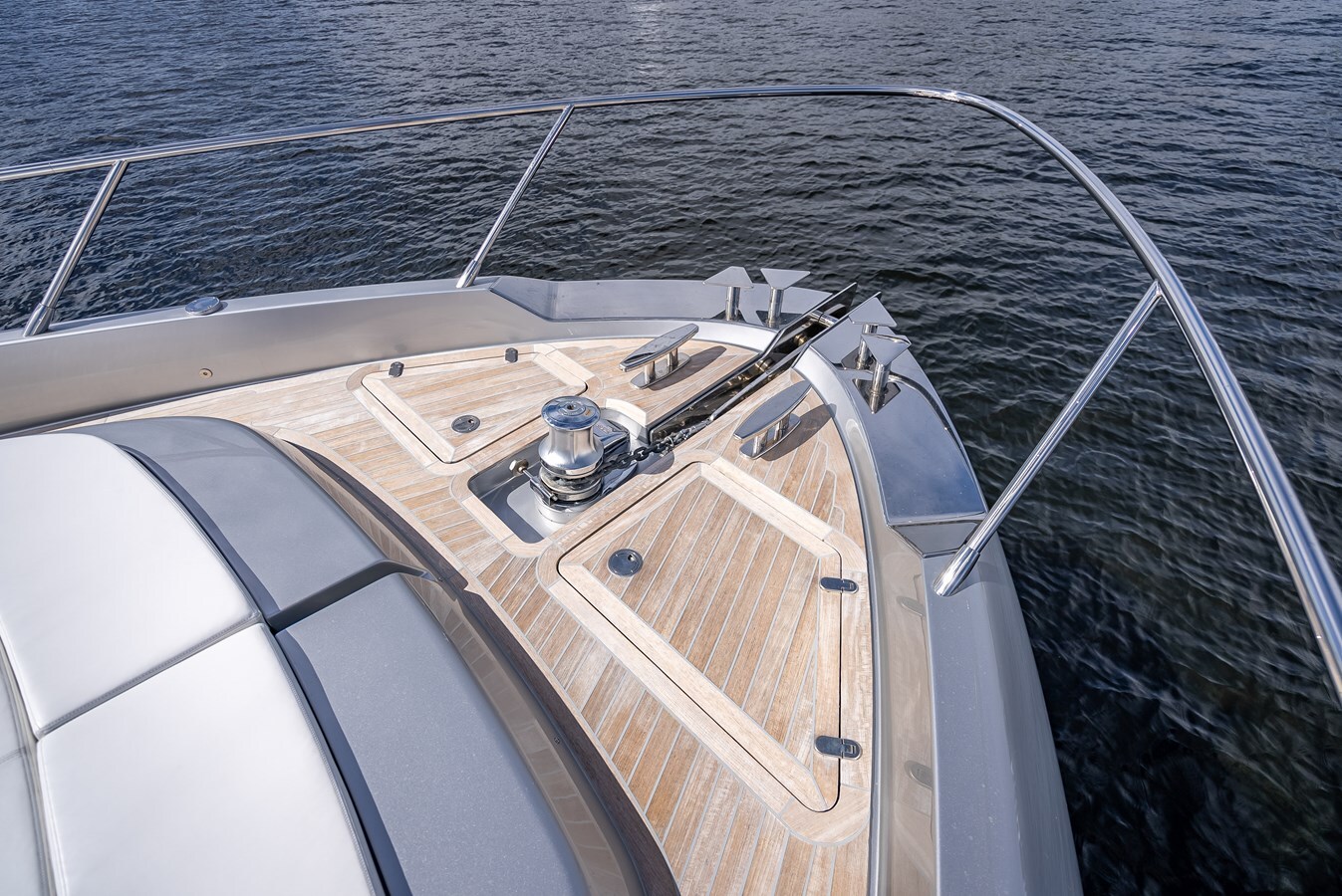 2023-riva-67-10-4ca7d5