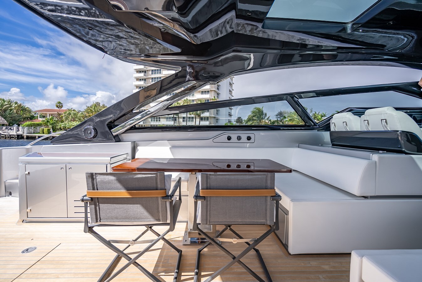 2023-riva-67-10-4ca7d5