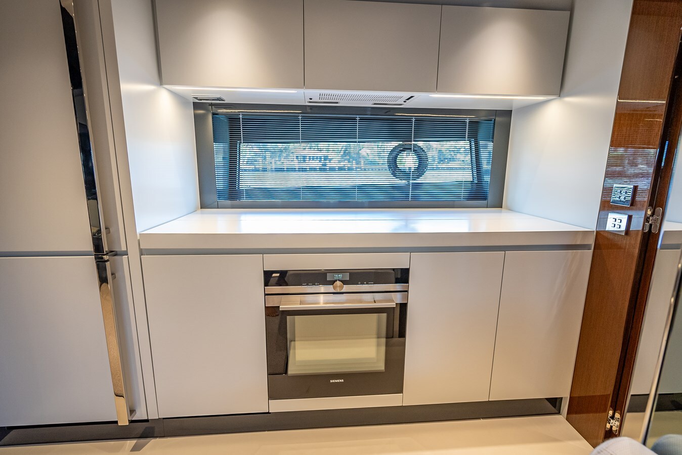 2023-riva-67-10-4ca7d5