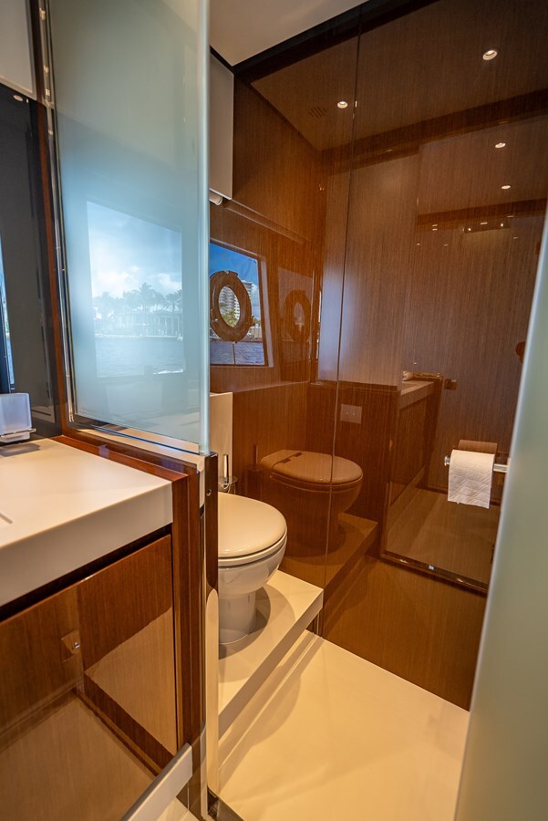 2023-riva-67-10-4ca7d5