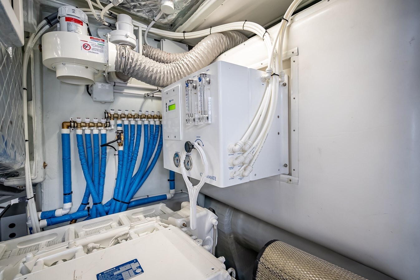 2023-riva-67-10-4ca7d5