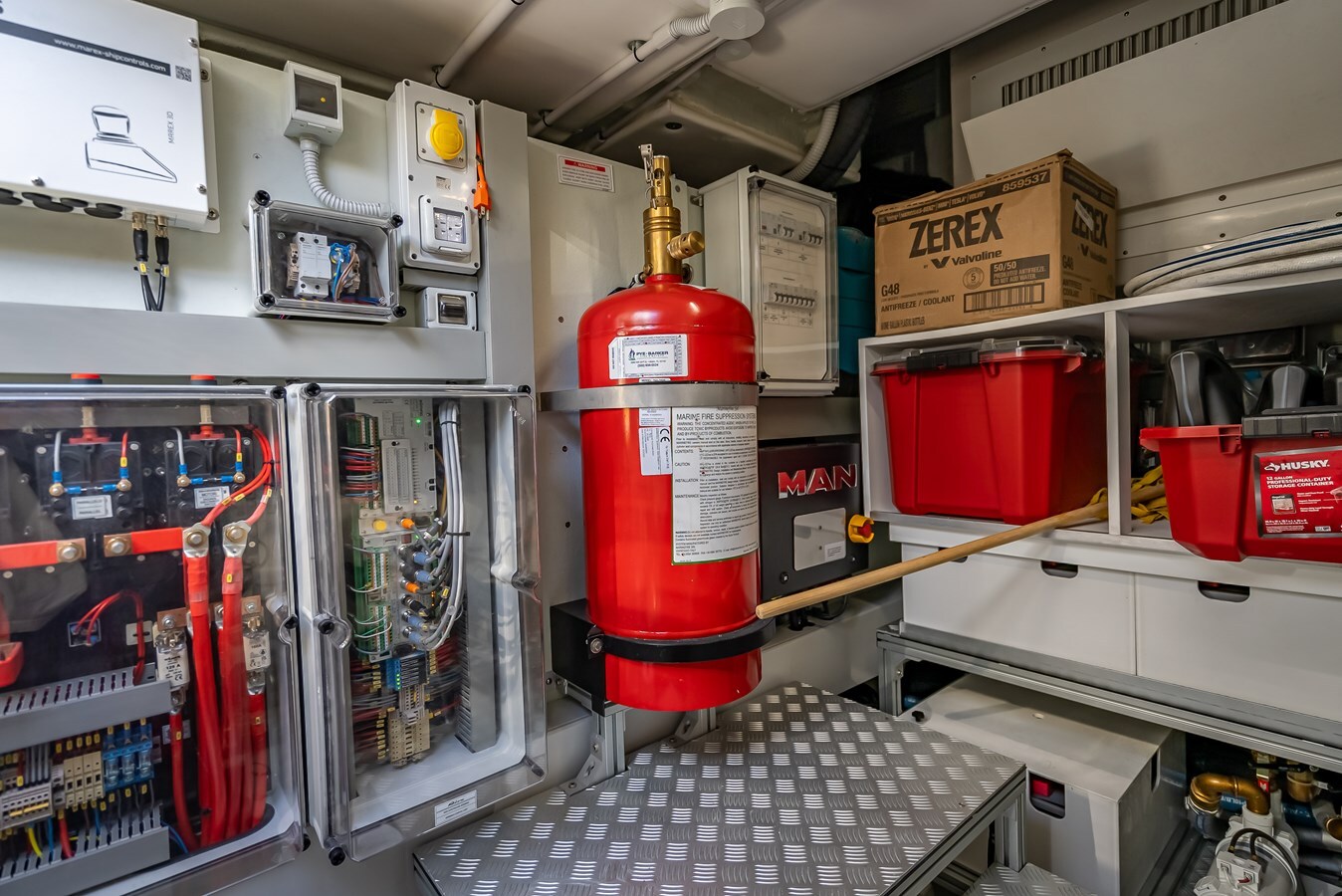 2023-riva-67-10-4ca7d5