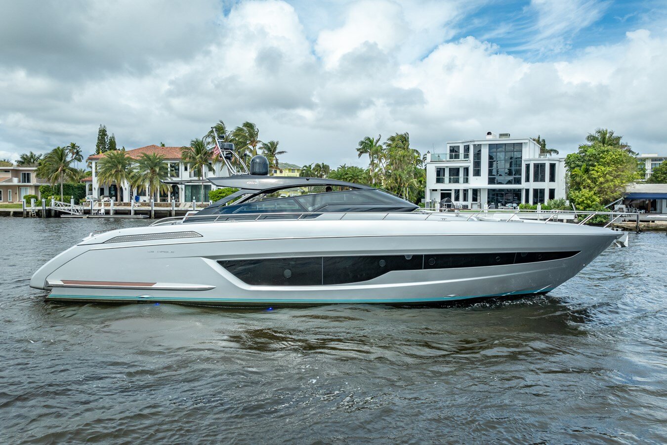 2023-riva-68-6c34bd