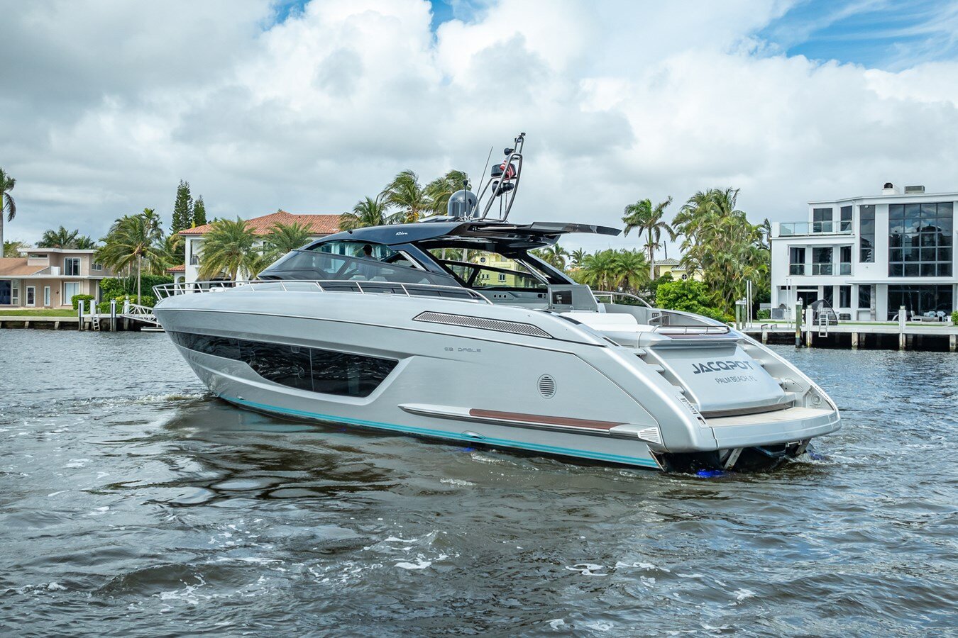 2023-riva-68-6c34bd