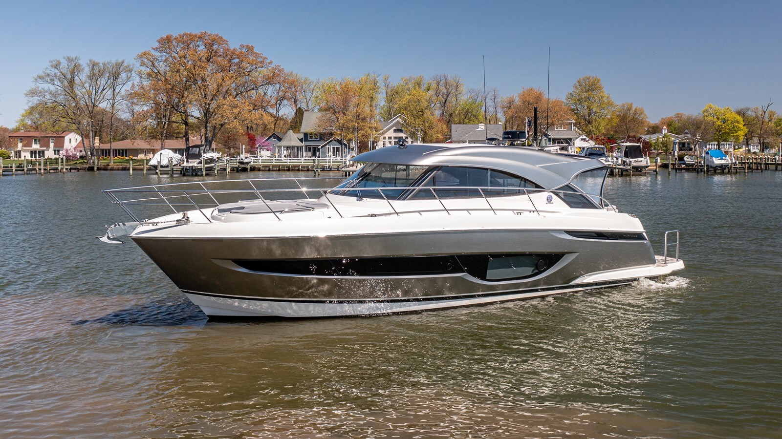 2023-riviera-46-2b6443