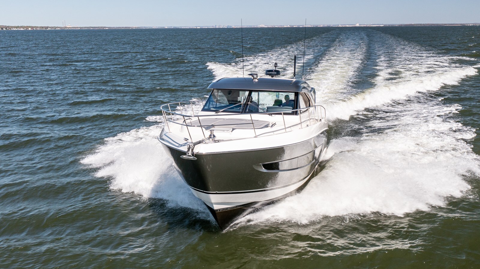 2023-riviera-46-2b6443