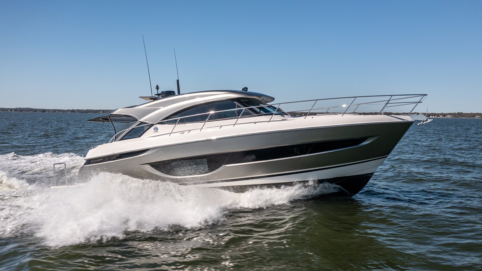 2023-riviera-46-2b6443