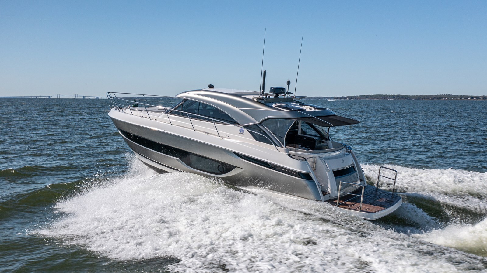 2023-riviera-46-2b6443