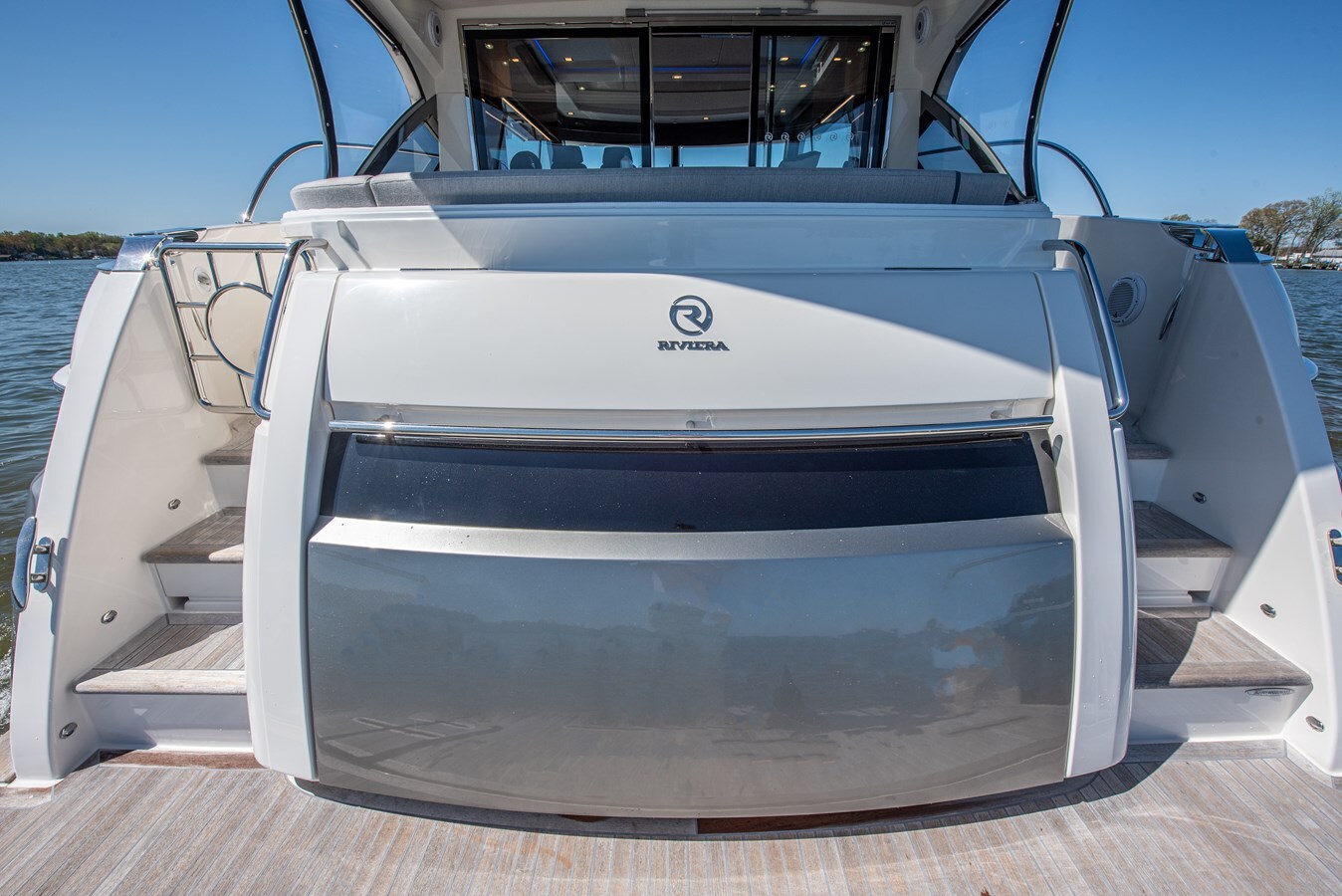 2023-riviera-46-2b6443