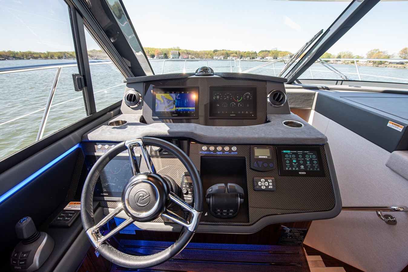 2023-riviera-46-2b6443